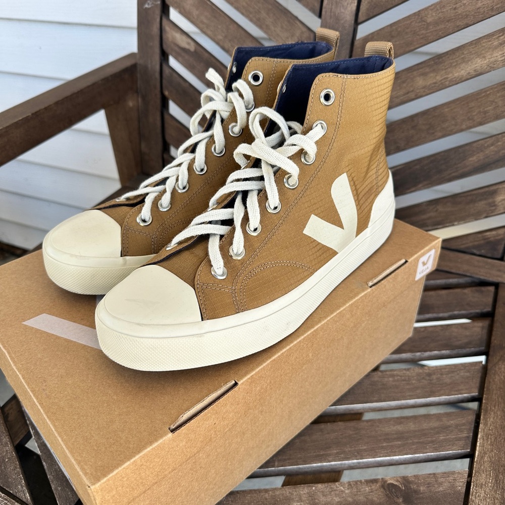 Veja High-Top Sneakers in Tan and Cream
